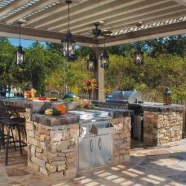 Outdoor Kitchen