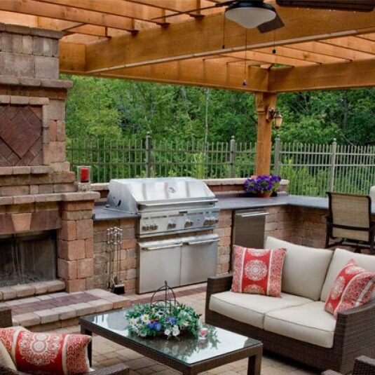Outdoor kitchen